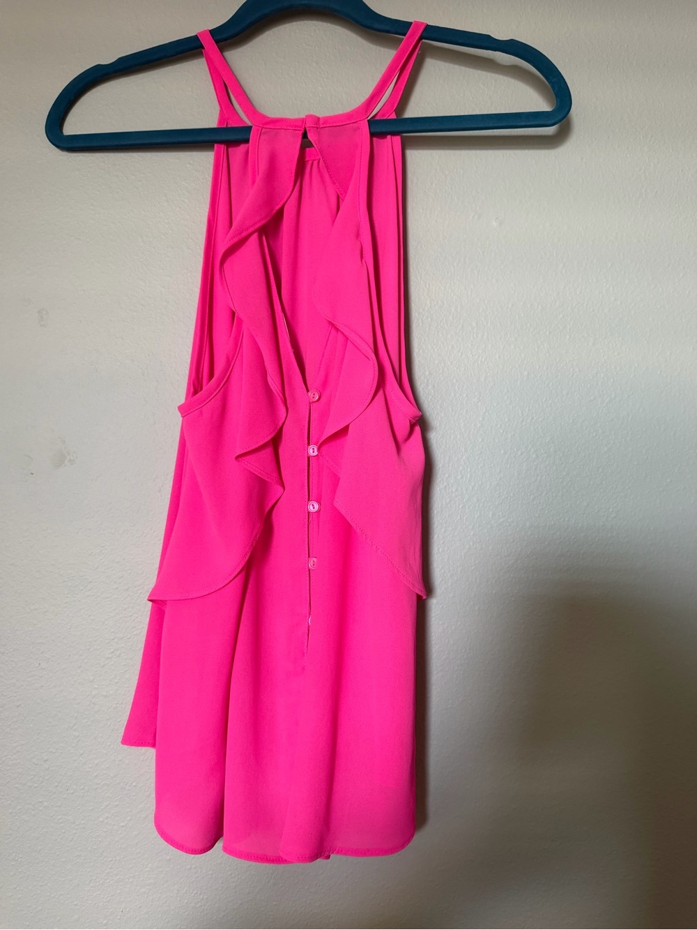 Lush | Neon Pink Ruffle-Back Button Tank - Picture 4 of 5